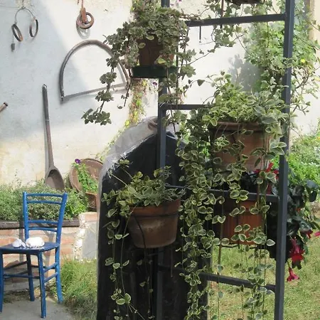 Emilia Bed & Breakfast Roppolo